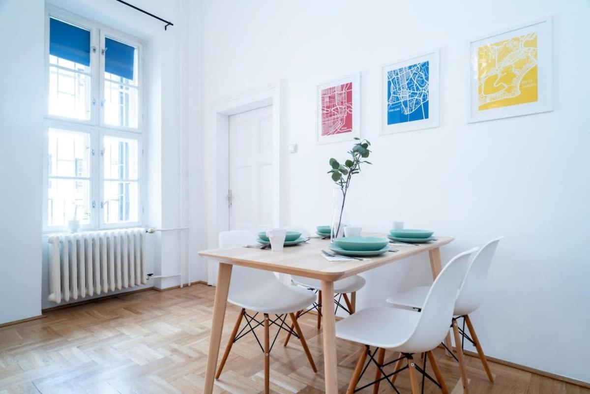 Lovely Downtown Apartment Close To The Basilica Budapest Esterno foto